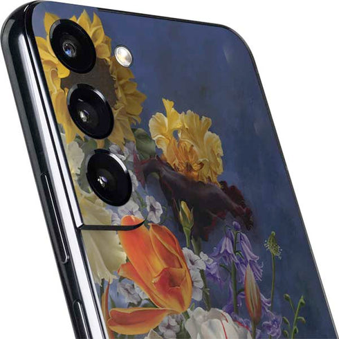 Tabby Cat with Flowers by Nene Thomas Galaxy S22 Plus Skin